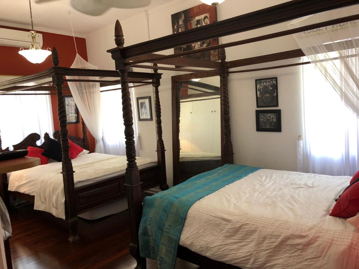 Island Time Guest Room Flying Fish Cove Exteriör bild